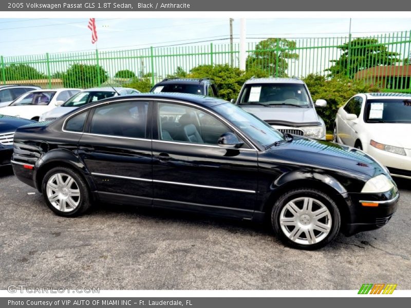 Black / Anthracite 2005 Volkswagen Passat GLS 1.8T Sedan