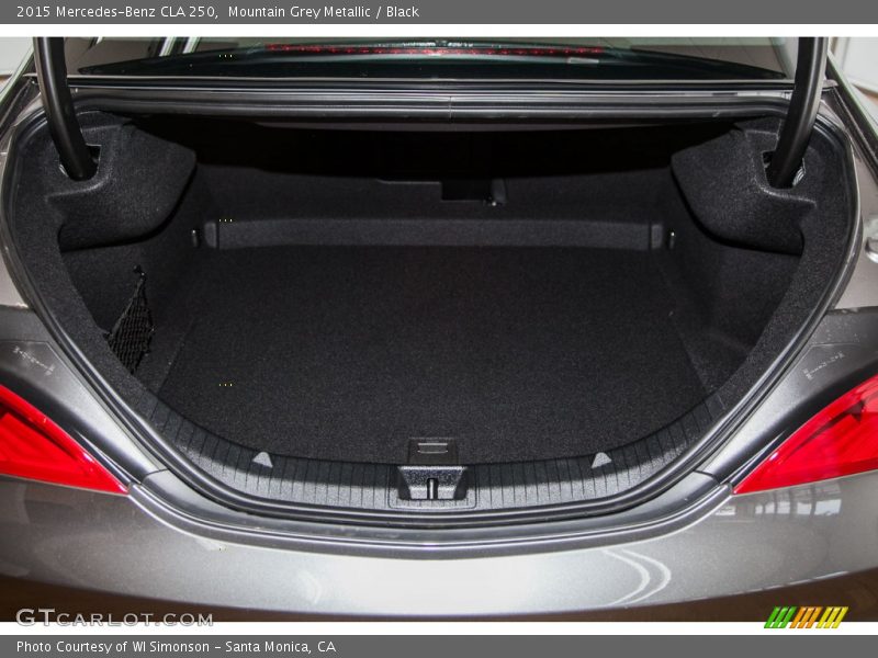 Mountain Grey Metallic / Black 2015 Mercedes-Benz CLA 250
