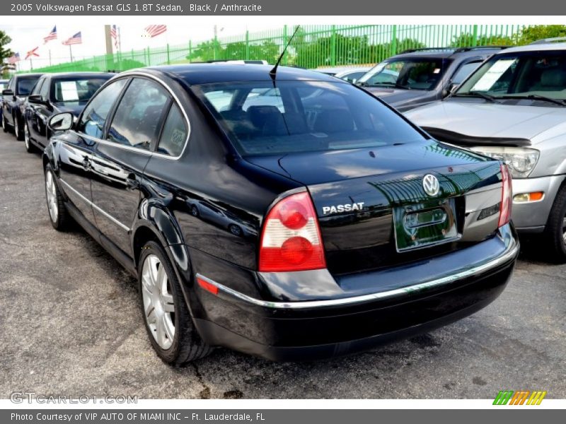Black / Anthracite 2005 Volkswagen Passat GLS 1.8T Sedan