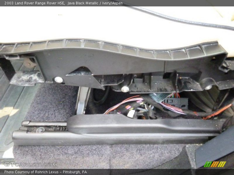 Java Black Metallic / Ivory/Aspen 2003 Land Rover Range Rover HSE