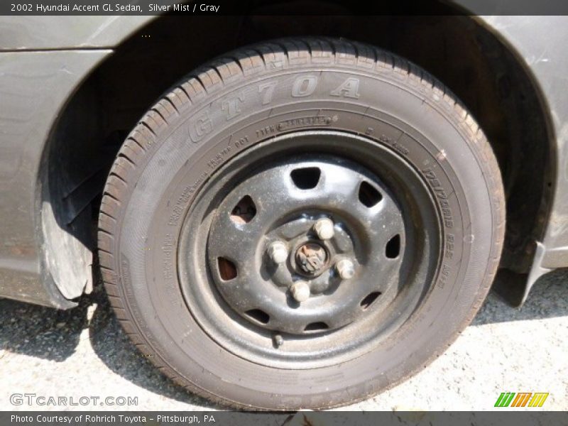 Silver Mist / Gray 2002 Hyundai Accent GL Sedan