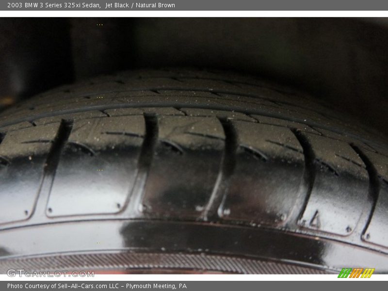Jet Black / Natural Brown 2003 BMW 3 Series 325xi Sedan