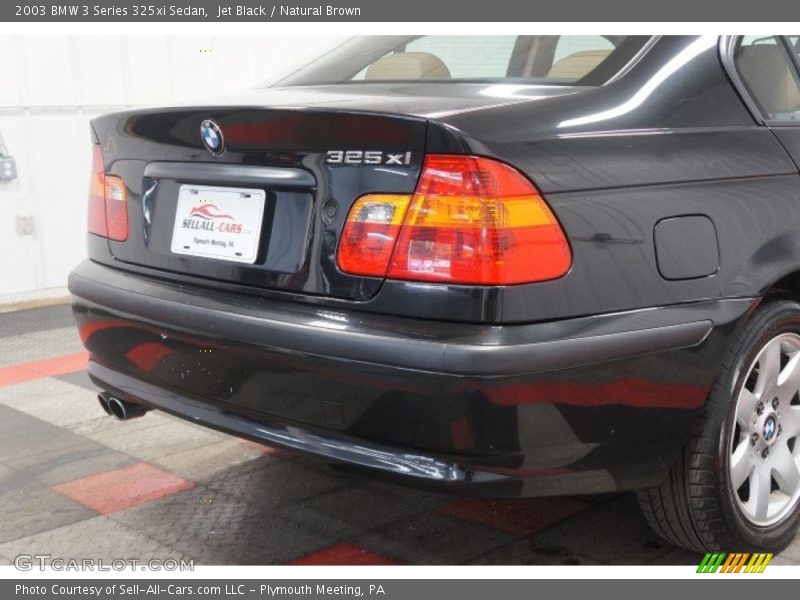 Jet Black / Natural Brown 2003 BMW 3 Series 325xi Sedan