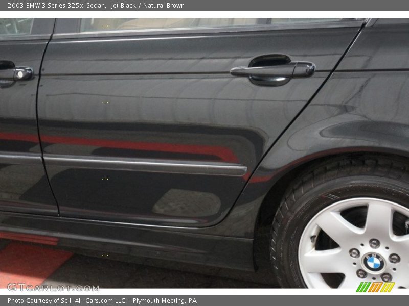 Jet Black / Natural Brown 2003 BMW 3 Series 325xi Sedan