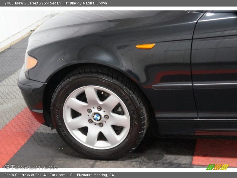 Jet Black / Natural Brown 2003 BMW 3 Series 325xi Sedan
