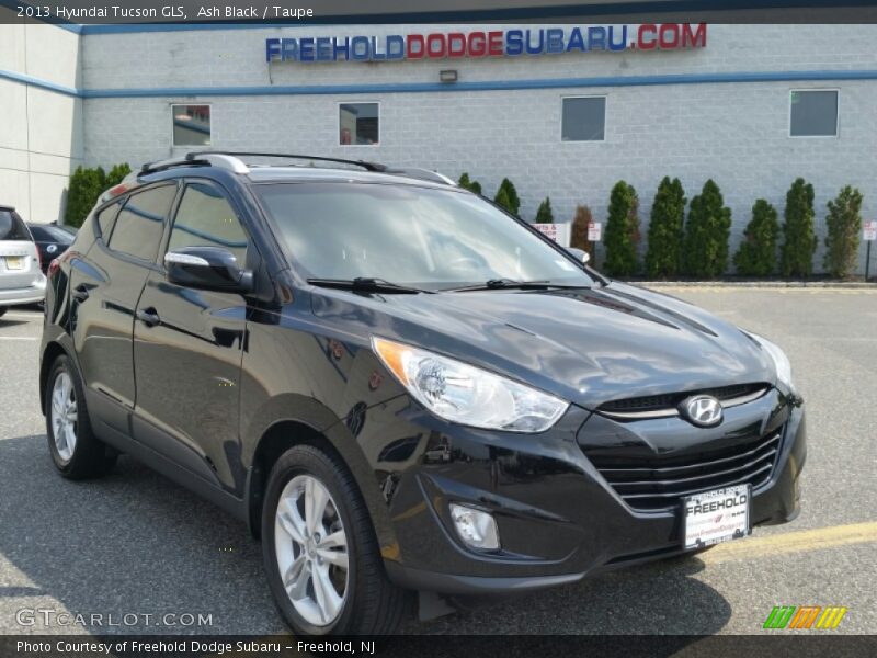 Ash Black / Taupe 2013 Hyundai Tucson GLS