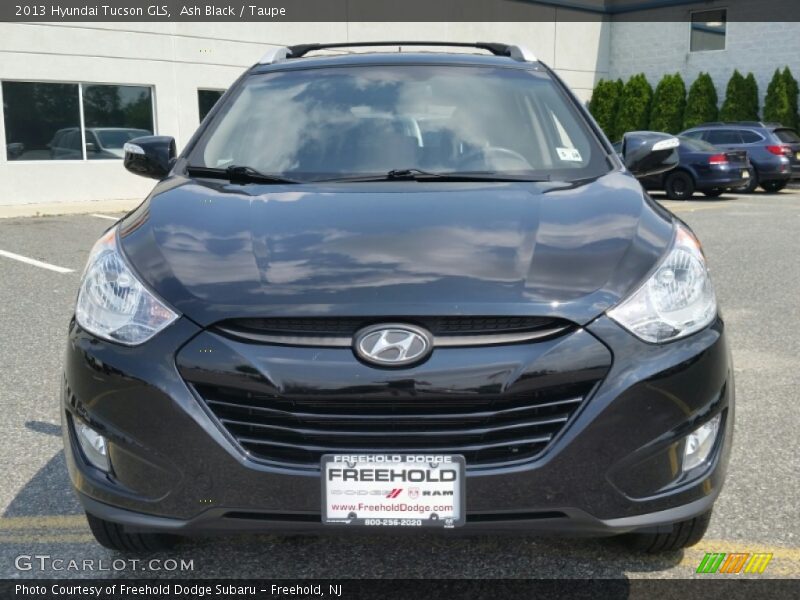 Ash Black / Taupe 2013 Hyundai Tucson GLS