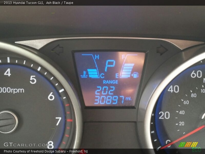 Ash Black / Taupe 2013 Hyundai Tucson GLS