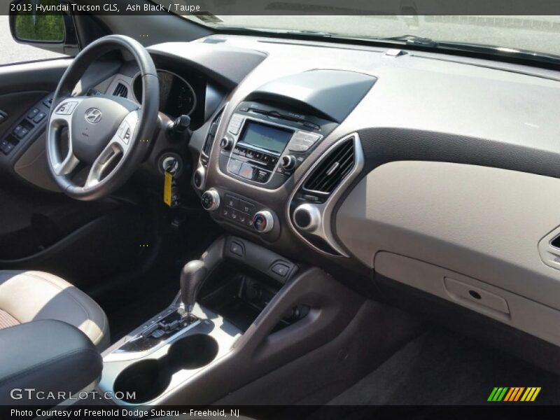 Ash Black / Taupe 2013 Hyundai Tucson GLS