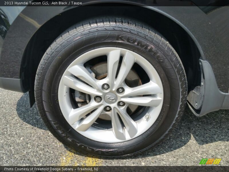 Ash Black / Taupe 2013 Hyundai Tucson GLS