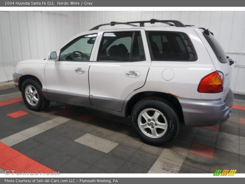 Nordic White / Gray 2004 Hyundai Santa Fe GLS