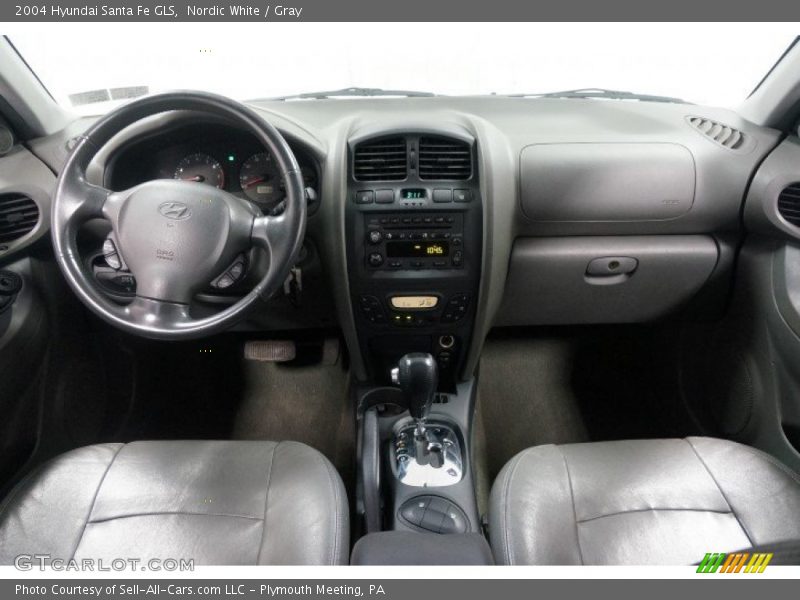 Nordic White / Gray 2004 Hyundai Santa Fe GLS