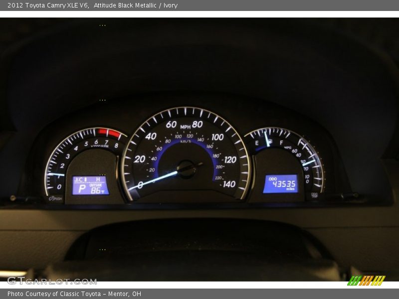 Attitude Black Metallic / Ivory 2012 Toyota Camry XLE V6