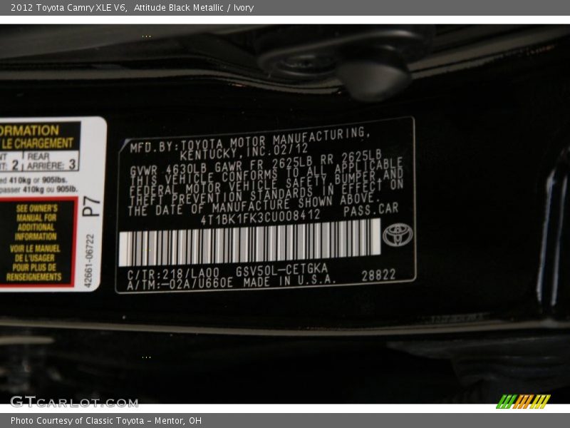 Attitude Black Metallic / Ivory 2012 Toyota Camry XLE V6