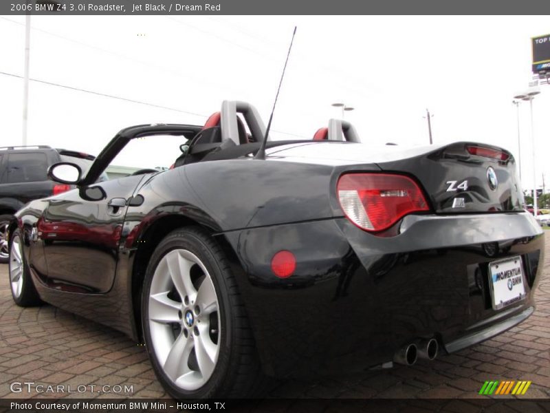 Jet Black / Dream Red 2006 BMW Z4 3.0i Roadster