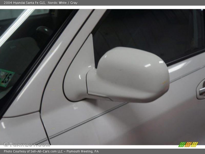 Nordic White / Gray 2004 Hyundai Santa Fe GLS