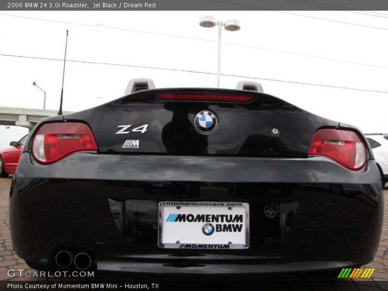 Jet Black / Dream Red 2006 BMW Z4 3.0i Roadster