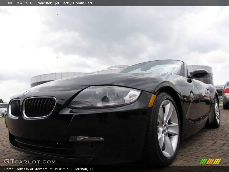 Jet Black / Dream Red 2006 BMW Z4 3.0i Roadster