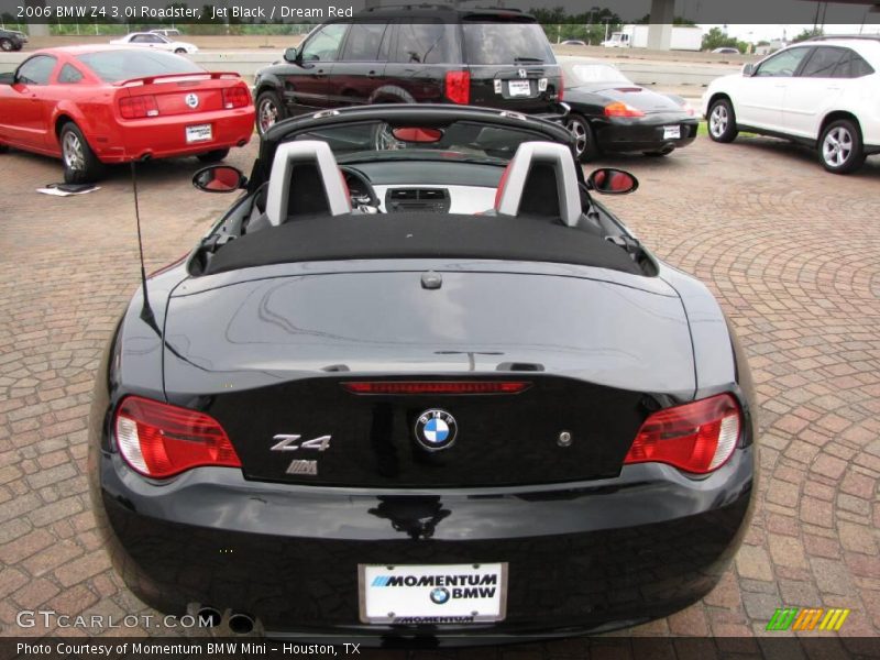 Jet Black / Dream Red 2006 BMW Z4 3.0i Roadster