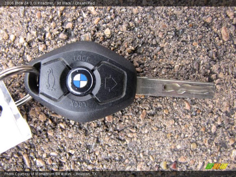 Jet Black / Dream Red 2006 BMW Z4 3.0i Roadster