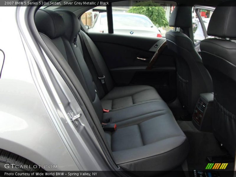 Silver Grey Metallic / Black 2007 BMW 5 Series 530xi Sedan