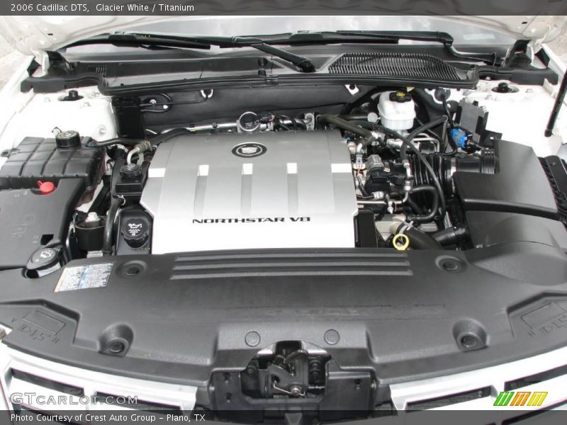 Glacier White / Titanium 2006 Cadillac DTS