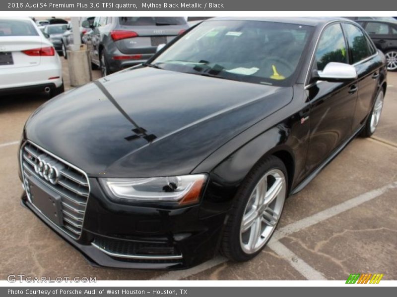 Front 3/4 View of 2016 S4 Premium Plus 3.0 TFSI quattro