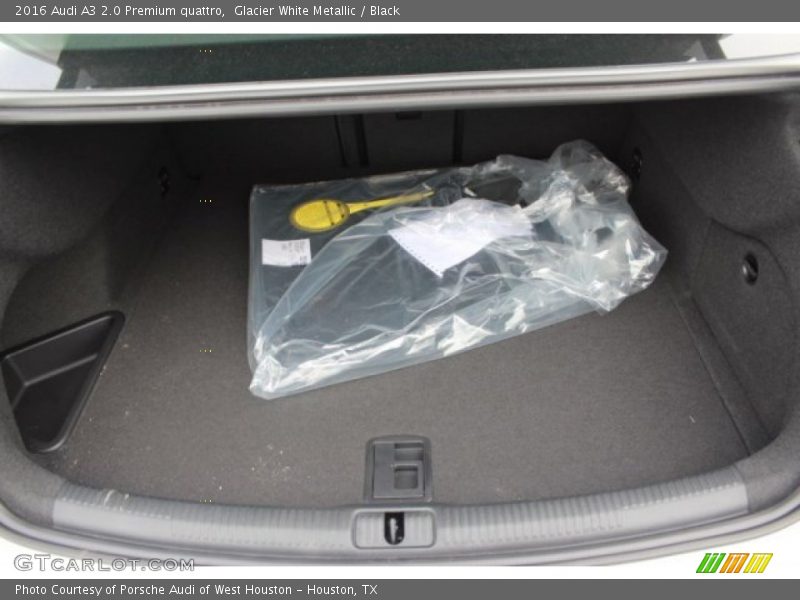 Glacier White Metallic / Black 2016 Audi A3 2.0 Premium quattro