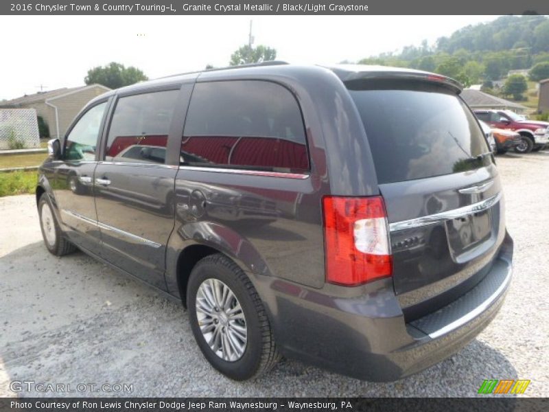 Granite Crystal Metallic / Black/Light Graystone 2016 Chrysler Town & Country Touring-L