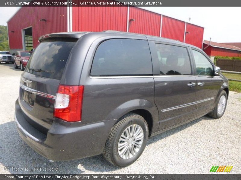 Granite Crystal Metallic / Black/Light Graystone 2016 Chrysler Town & Country Touring-L