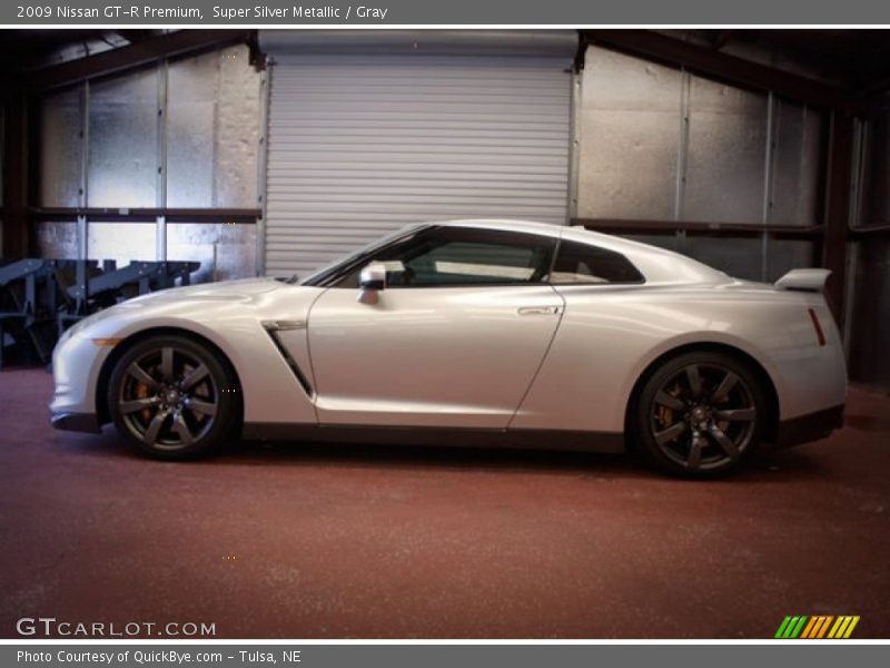 Super Silver Metallic / Gray 2009 Nissan GT-R Premium