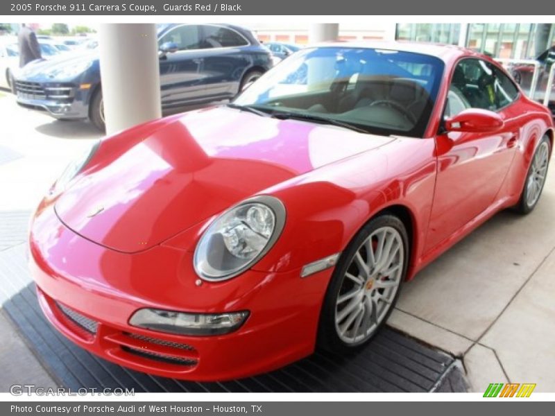 Front 3/4 View of 2005 911 Carrera S Coupe