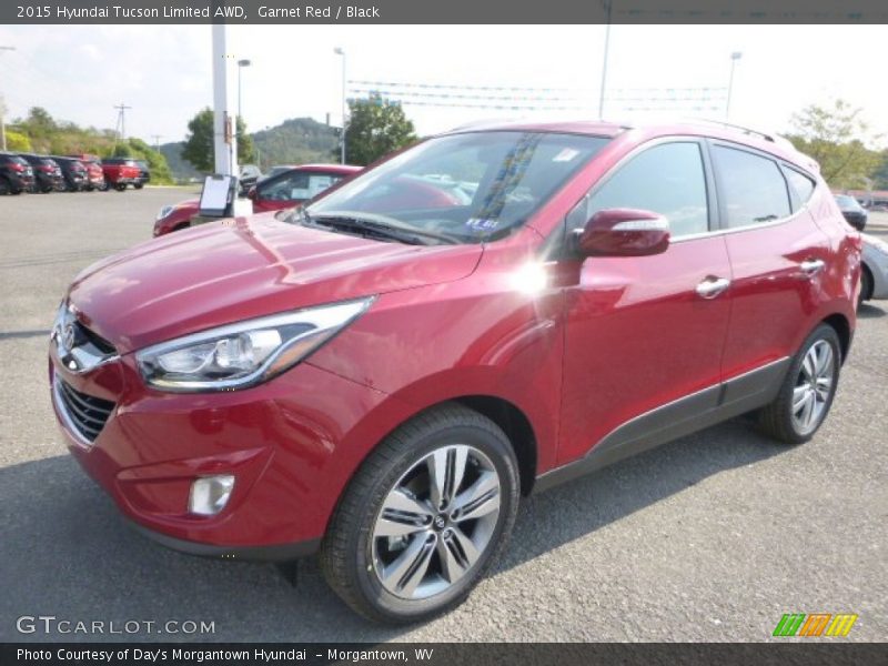 Front 3/4 View of 2015 Tucson Limited AWD