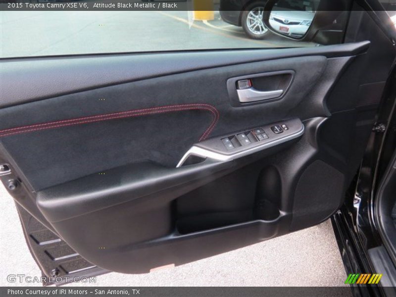 Attitude Black Metallic / Black 2015 Toyota Camry XSE V6