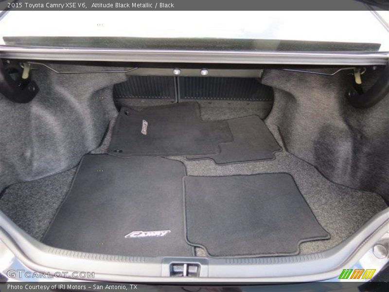 Attitude Black Metallic / Black 2015 Toyota Camry XSE V6