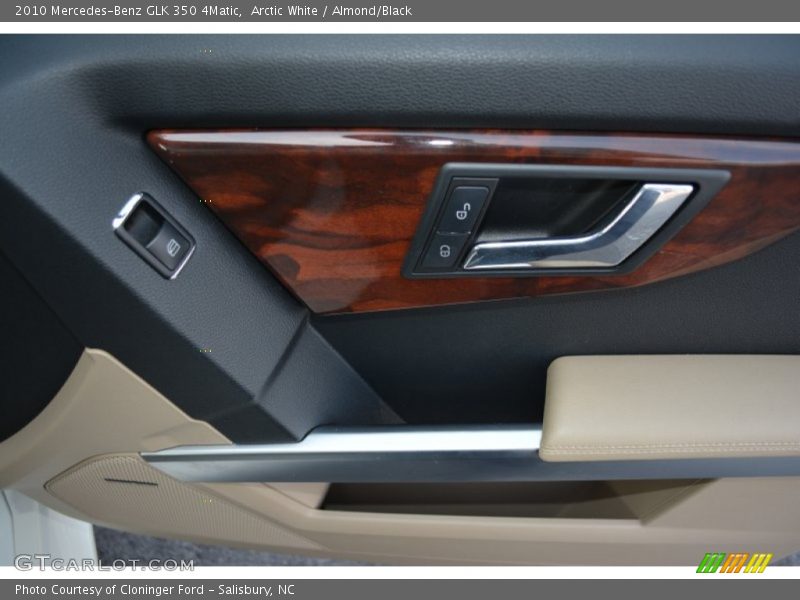 Arctic White / Almond/Black 2010 Mercedes-Benz GLK 350 4Matic