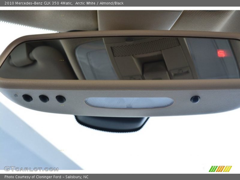 Arctic White / Almond/Black 2010 Mercedes-Benz GLK 350 4Matic