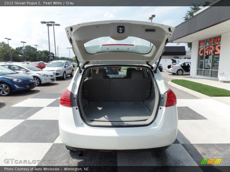 Pearl White / Gray 2013 Nissan Rogue S