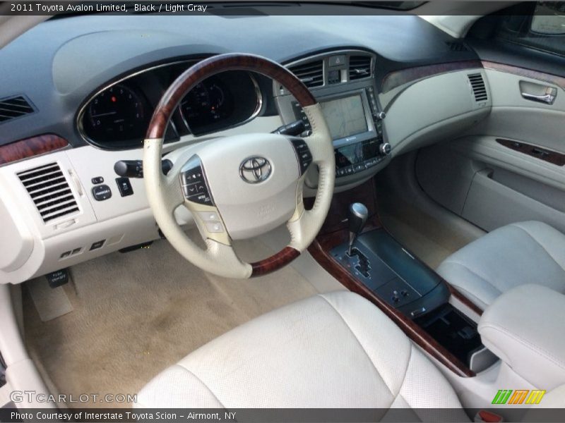 Black / Light Gray 2011 Toyota Avalon Limited