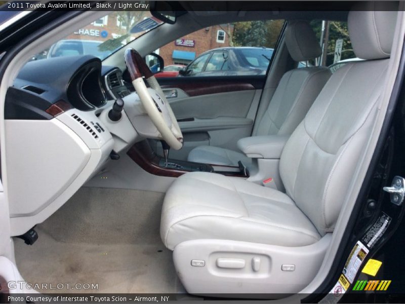 Black / Light Gray 2011 Toyota Avalon Limited