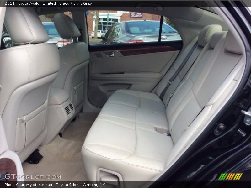 Black / Light Gray 2011 Toyota Avalon Limited