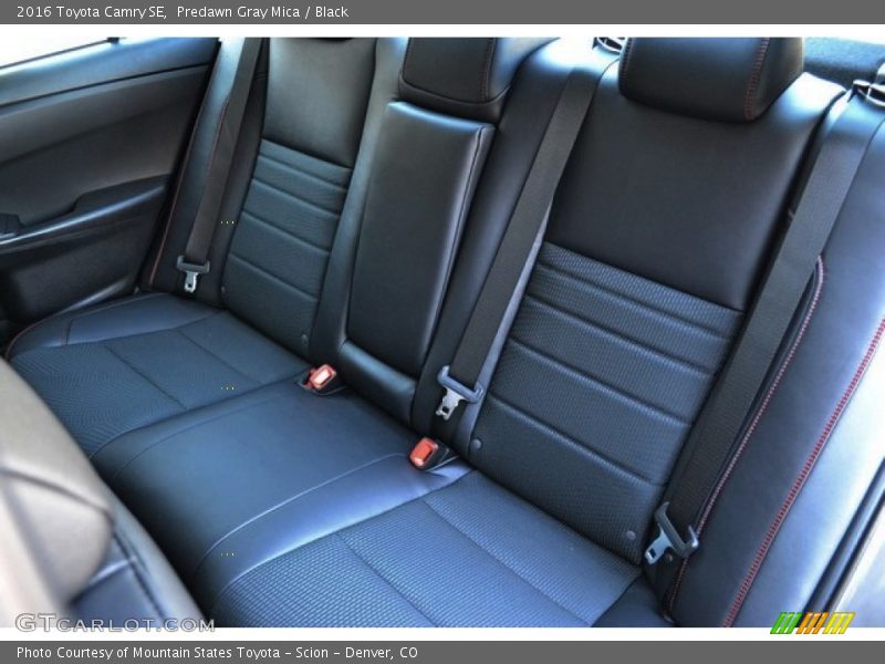 Predawn Gray Mica / Black 2016 Toyota Camry SE