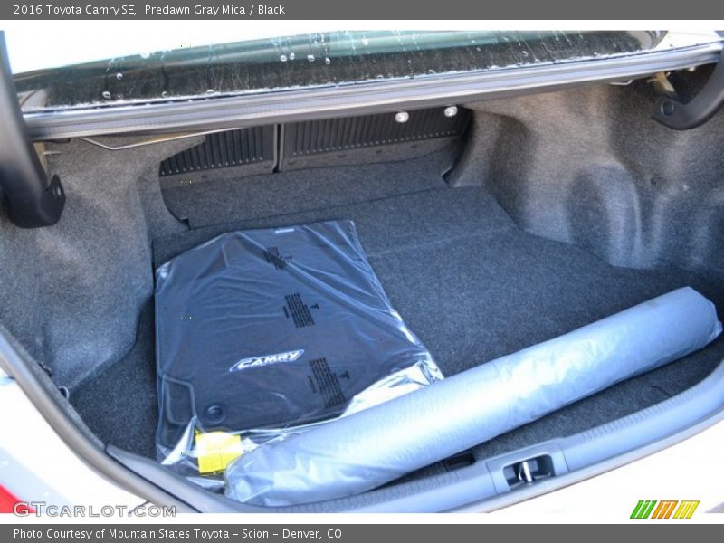 Predawn Gray Mica / Black 2016 Toyota Camry SE