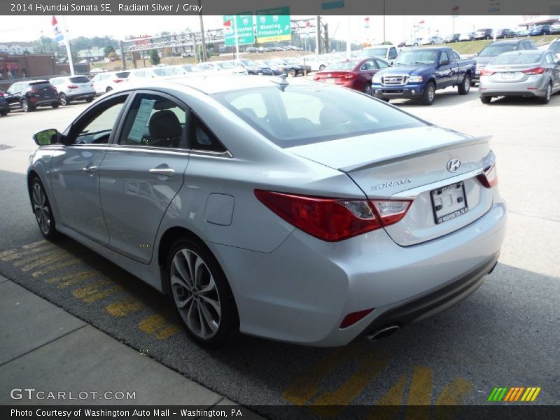Radiant Silver / Gray 2014 Hyundai Sonata SE