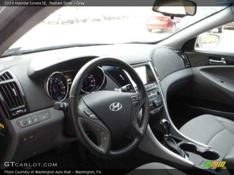 Radiant Silver / Gray 2014 Hyundai Sonata SE