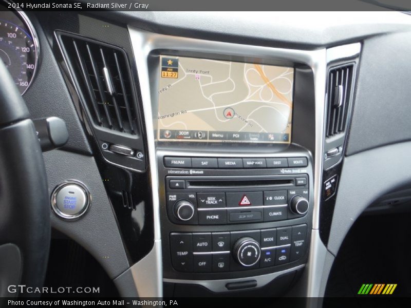 Radiant Silver / Gray 2014 Hyundai Sonata SE