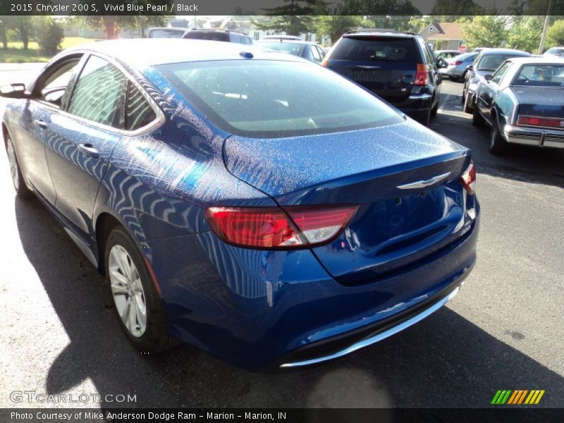 Vivid Blue Pearl / Black 2015 Chrysler 200 S