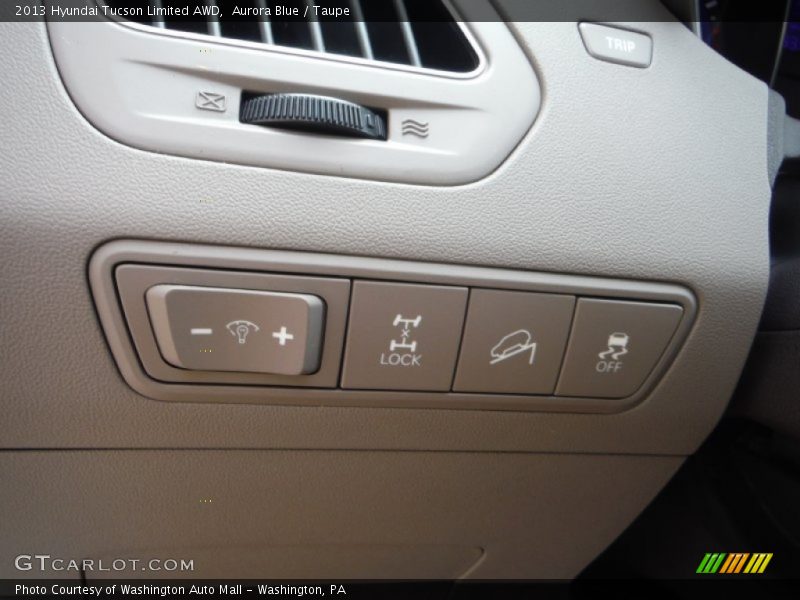 Aurora Blue / Taupe 2013 Hyundai Tucson Limited AWD