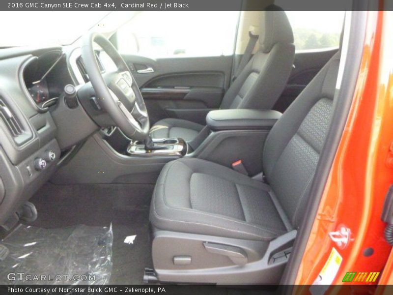 Cardinal Red / Jet Black 2016 GMC Canyon SLE Crew Cab 4x4