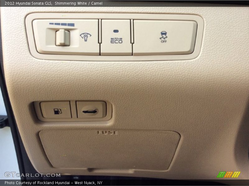 Shimmering White / Camel 2012 Hyundai Sonata GLS